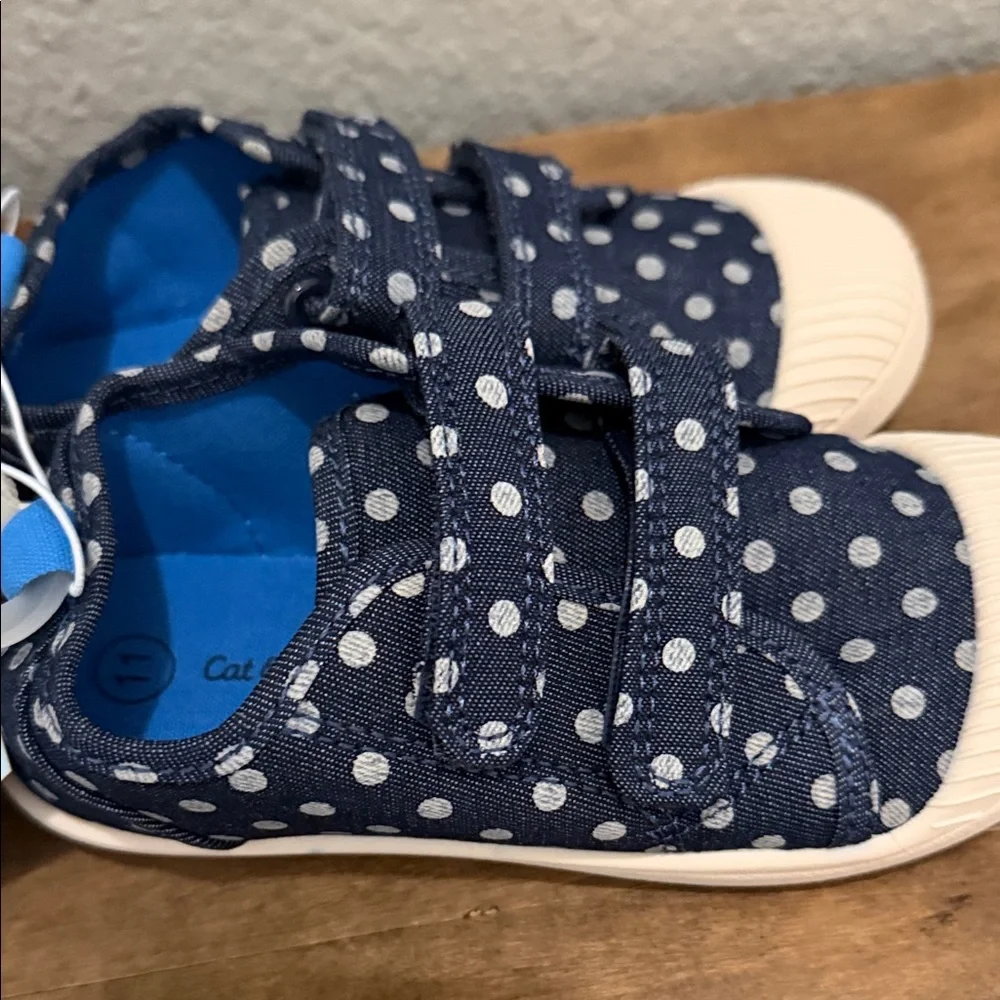Cat & Jack Kids Navy Polka Dot Canvas Sneakers - Blue and White size 11 NEW